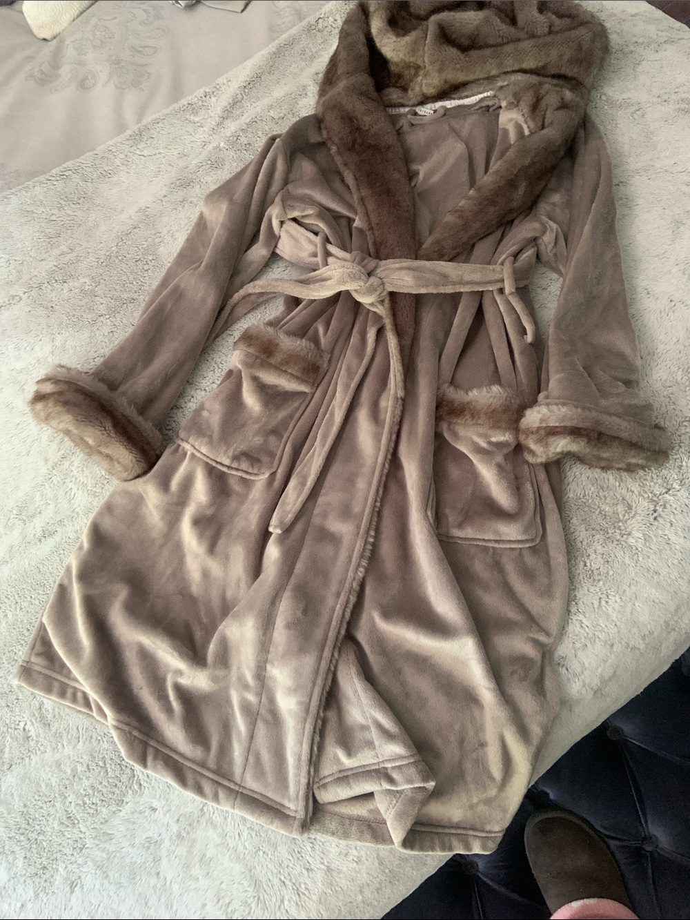 Pottery Barn Taupe Plush Hooded Robe with Faux Fur Trim